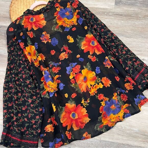 Chicos mixed media art to wear floral abstract funky blouse - Picture 5 of 7